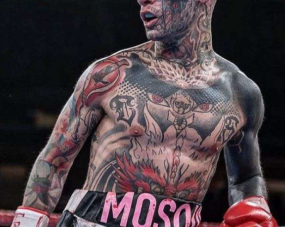 LORUSSO vs SOLANO DOMENICA A MILANO