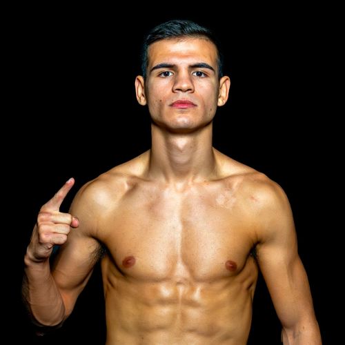 PAPARO vs DE LA ROSA